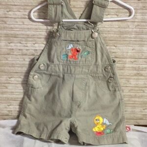 Sesame Street overall shorts size 12M